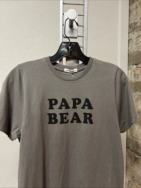 Bee & the Fox PAPA BEAR Men’s Grey Graphic Tee-Shirt New Size Small